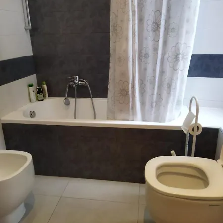Affittacamere Vicino Stazione Trastevere. Guest house Rome