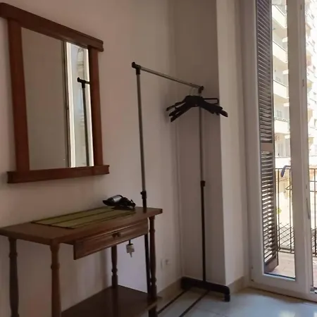 Guest house Affittacamere Vicino Stazione Trastevere. *